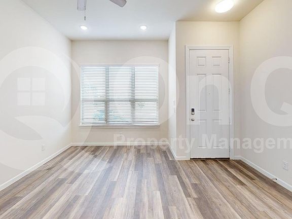 5th image of 16184 Doe Lake Dr