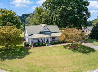 162 Turkeyfoot Rd, Harmony, NC 28634