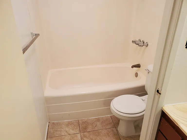 1525 Sierra Vista Dr — Photo 17
