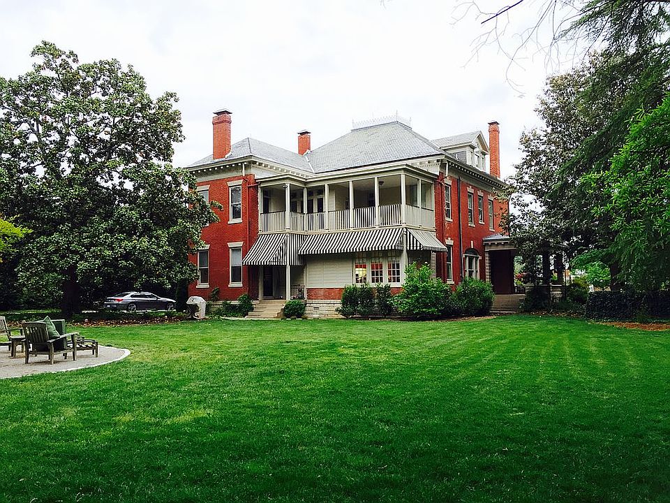 2nd image of 3616 Seminary Ave