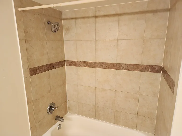 700 1st St #9Q — Photo 10
