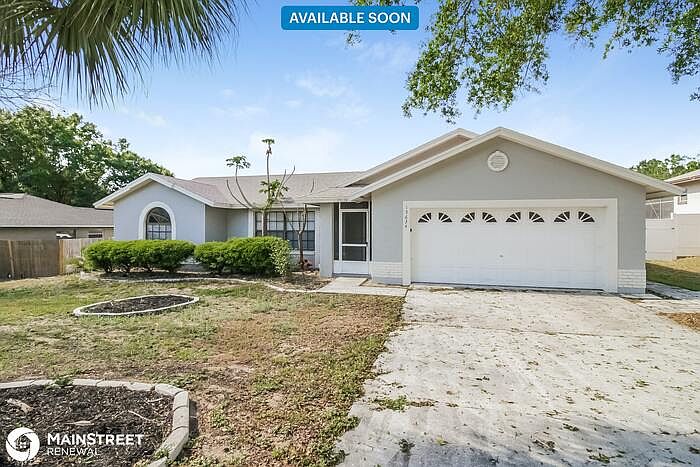 1st image of 15634 Hidden Lake Cir