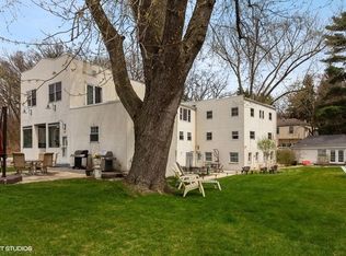 11 South Broadway, Beverly Shores, IN 46301