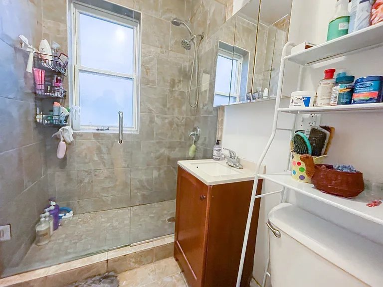 3001 N Spaulding Ave — Photo 9