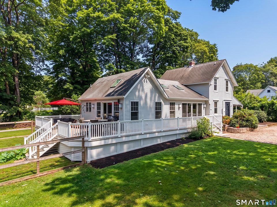 1st image of 3 Maple Lane