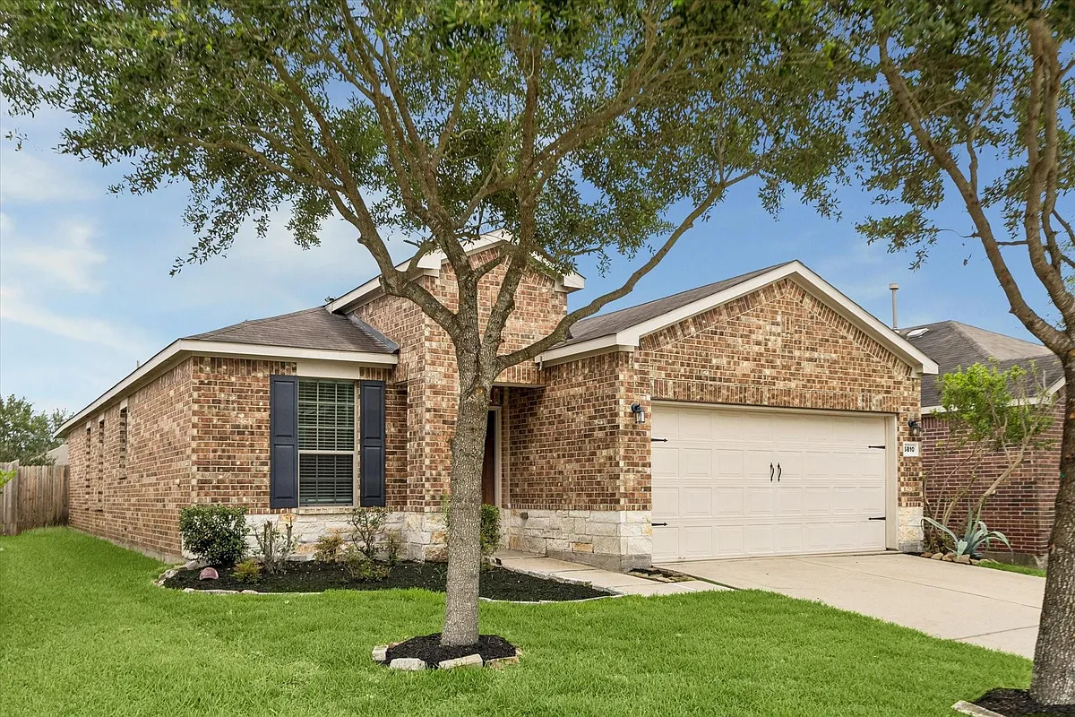 Building Photo - 5810 Banyan Oak Ct