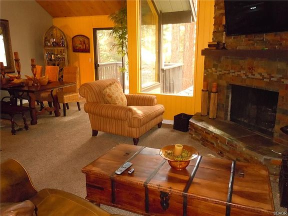 5th image of 41935 Switzerland Dr APT 33