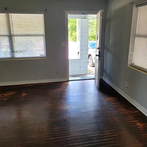 6330 Wilson Blvd — Photo 5
