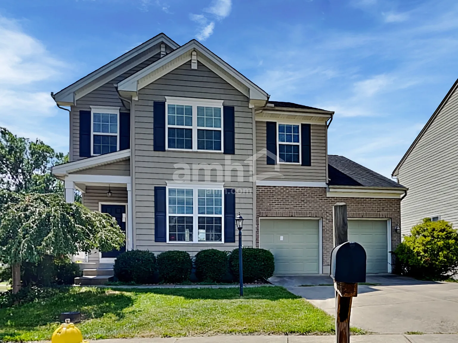 4 bed, 2.5 bath, 2398 sqft, $2,750 — Photo 1