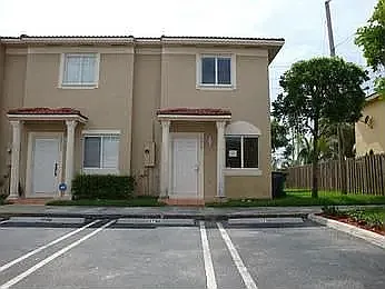 17106 SW 138th Ct Photo 1