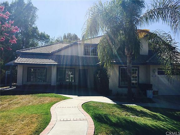 2nd image of 12174 Reseda Dr