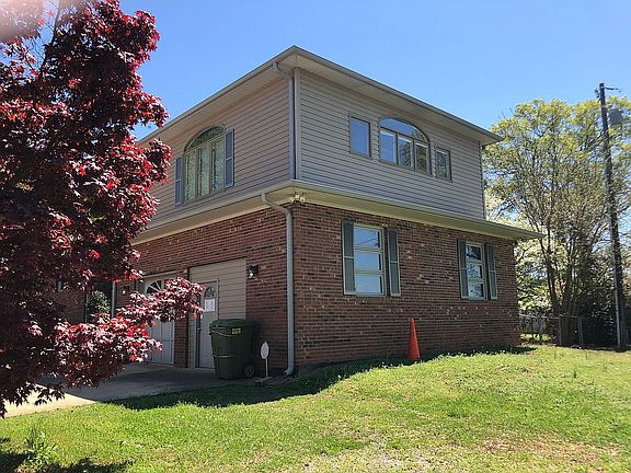 Master suite above garage