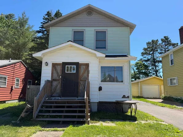 606 N Lake St, Ironwood, MI 49938