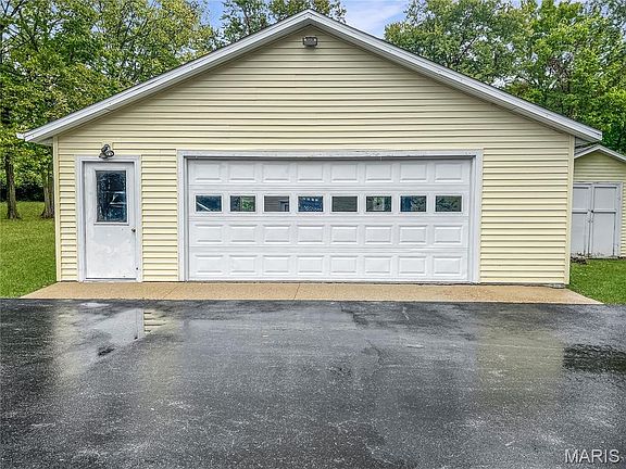 4th image of 2710 Keebler Rd