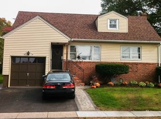 2555 Doris Ave, Union, NJ 07083