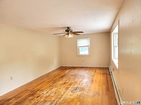 5th image of 527 East Street North