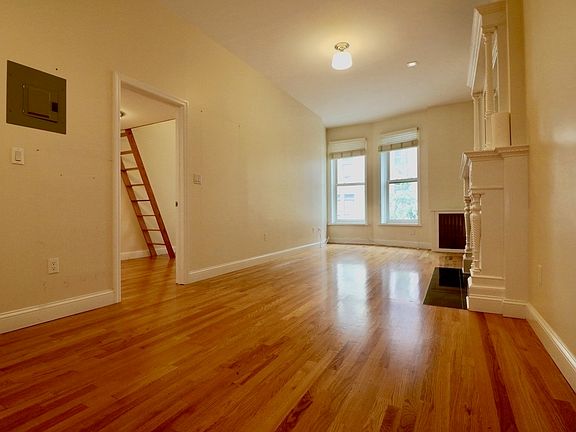 5th image of 138 W 74th St APT 3B