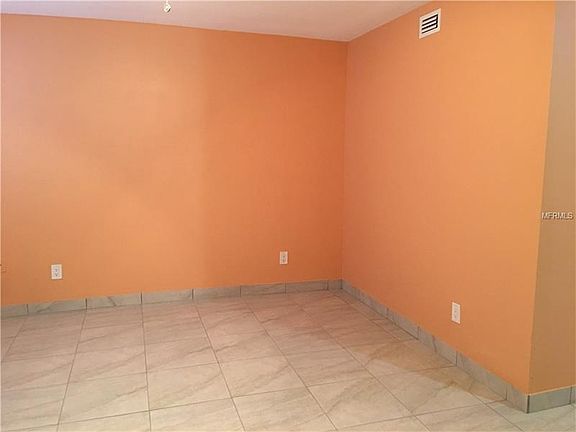 4th image of 321 Oak Rose Ln APT 107