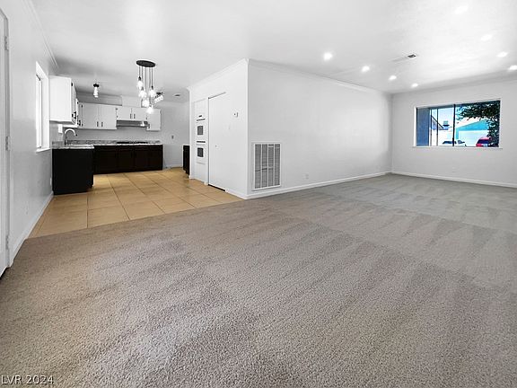 3rd image of 4241 Skywalker Ave