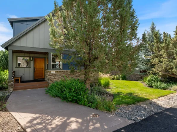 222 Presidio Park Ln, Redmond, OR 97756