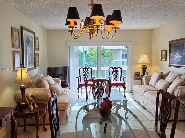 7707 Camino Real, Miami, FL