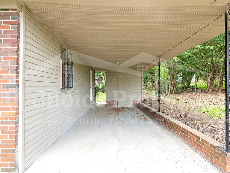 405 Cheri Ln — Photo 24