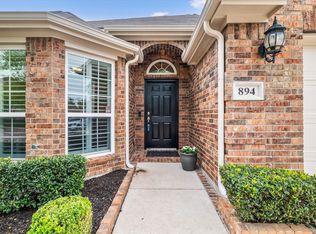 894 Witherby Ln, Lewisville, TX 75067