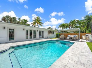 422 Anchorage Dr, North Palm Beach, FL 33408