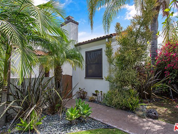 4th image of 602 N Formosa Ave