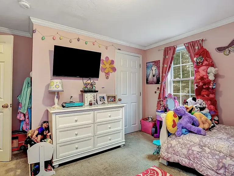 45 Scheffler Dr — Photo 13