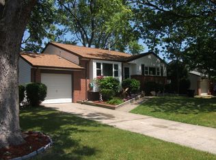 616 Wordsworth Ln, Virginia Beach, VA 23462