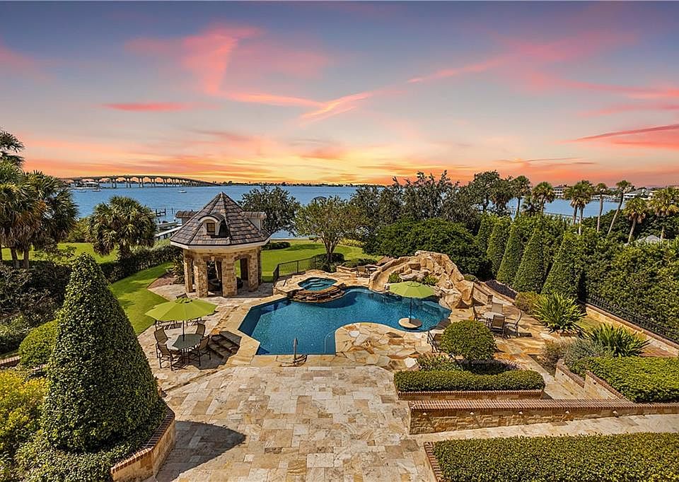 430 Bluff View Dr, Belleair Bluffs, FL 33770 Zillow