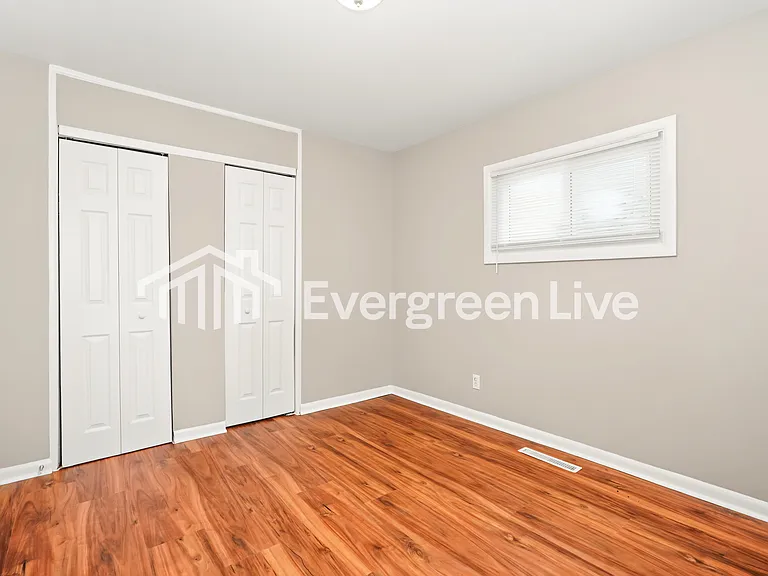 2417 Dawnlight Ave — Photo 14