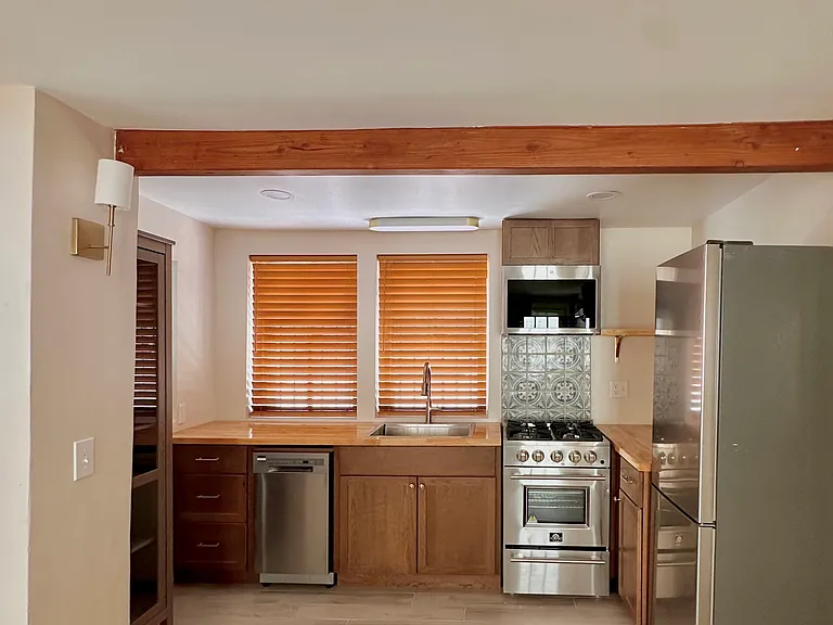 414 W Las Cruces Ave #1 — Photo 1