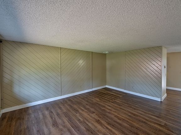 5th image of 20959 Desert Woods Dr