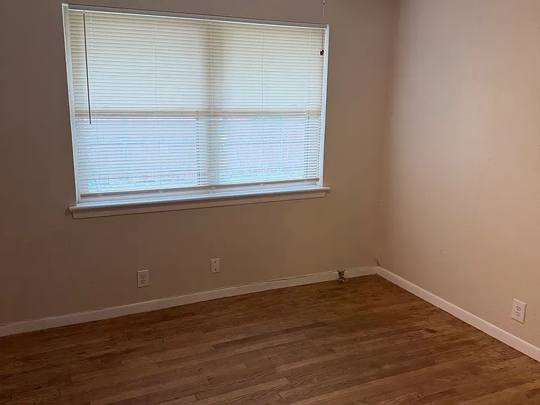 3253 Millmar Dr — Photo 5
