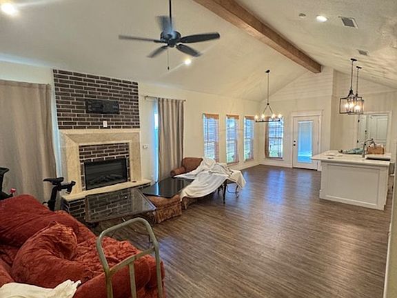 2nd image of 1505 Fletchers Path