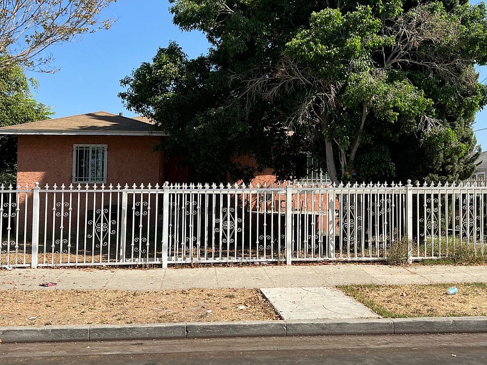 1st image of 1501-1503 E 109th St