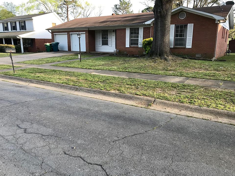 2nd image of 7317 Fairways Dr