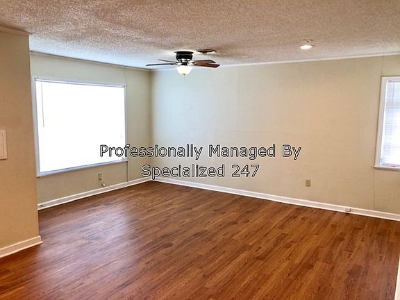 3rd image of 5817 Malvey Ave