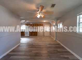 908 Greenlea Dr, North Little Rock, AR 72117