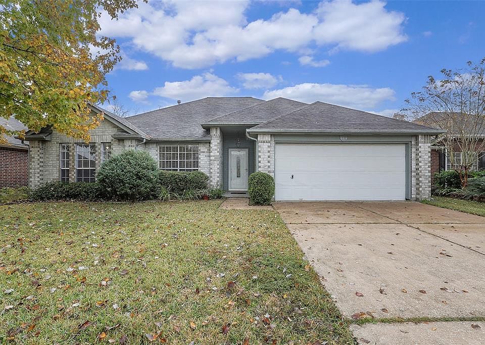 1st image of 8814 Orchard Ln