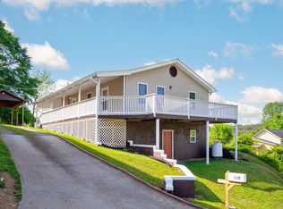 110 School House Hill St, Copperhill, TN 37317