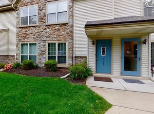 2011 Foxmeadow Cir BUILDING 20, Royersford, PA 19468