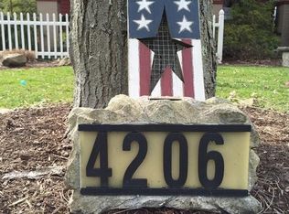 4206 Hopkins Rd, Youngstown, OH 44511