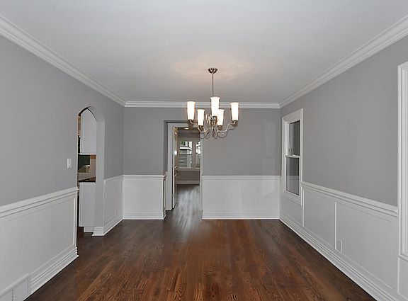 5th image of 5011 Estes Ave
