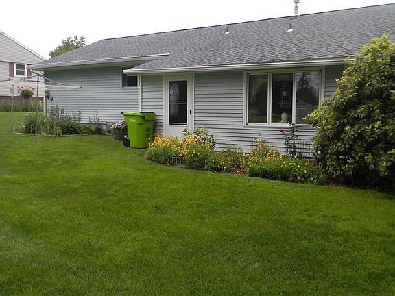 2nd image of 46 Burgett Dr