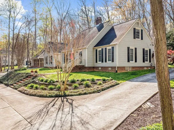 225 N Ridge Cir, Roxboro, NC 27574