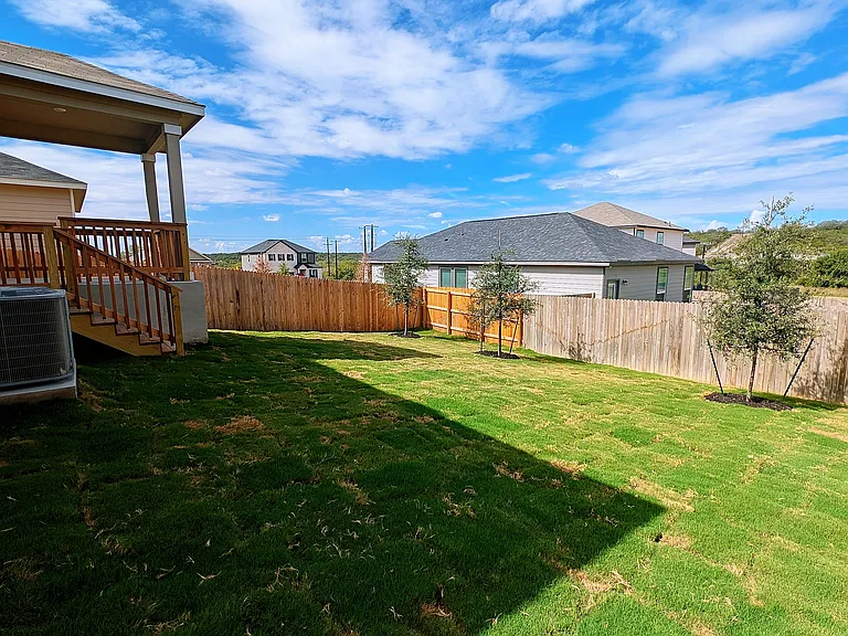 15611 Electra Cir — Photo 20