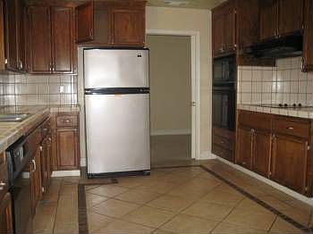 3rd image of 7676 Topaz Cir